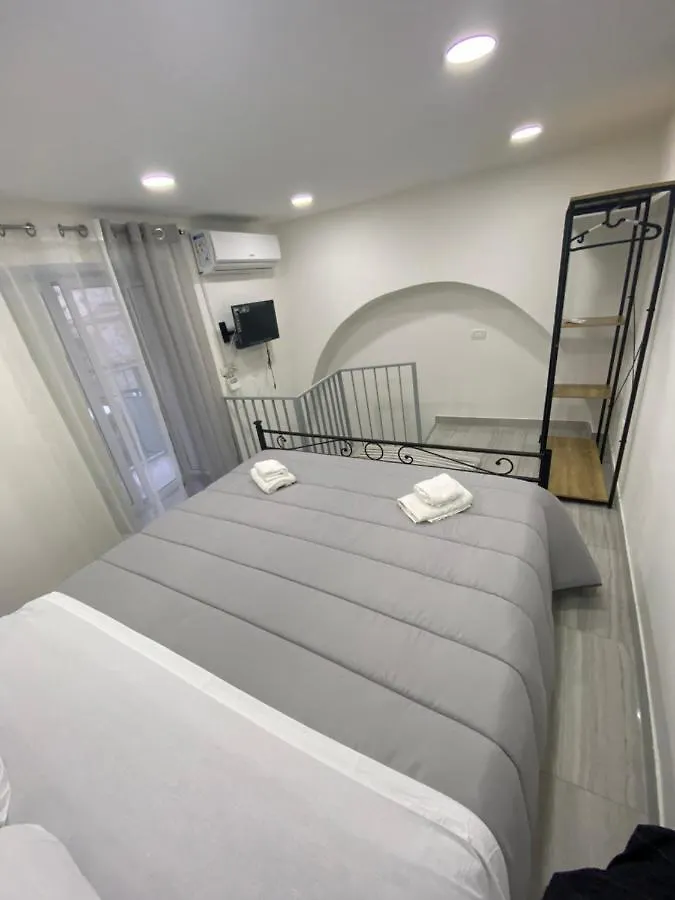Home San Vincenzo - Apt Naples